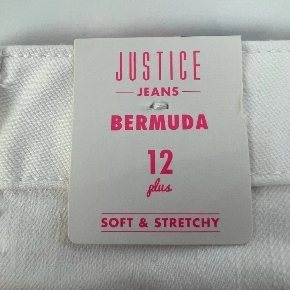 NWT JUSTICE Girl’s Bermuda White Shorts Sz 12 Plus Ripped/Torn Frayed Hem